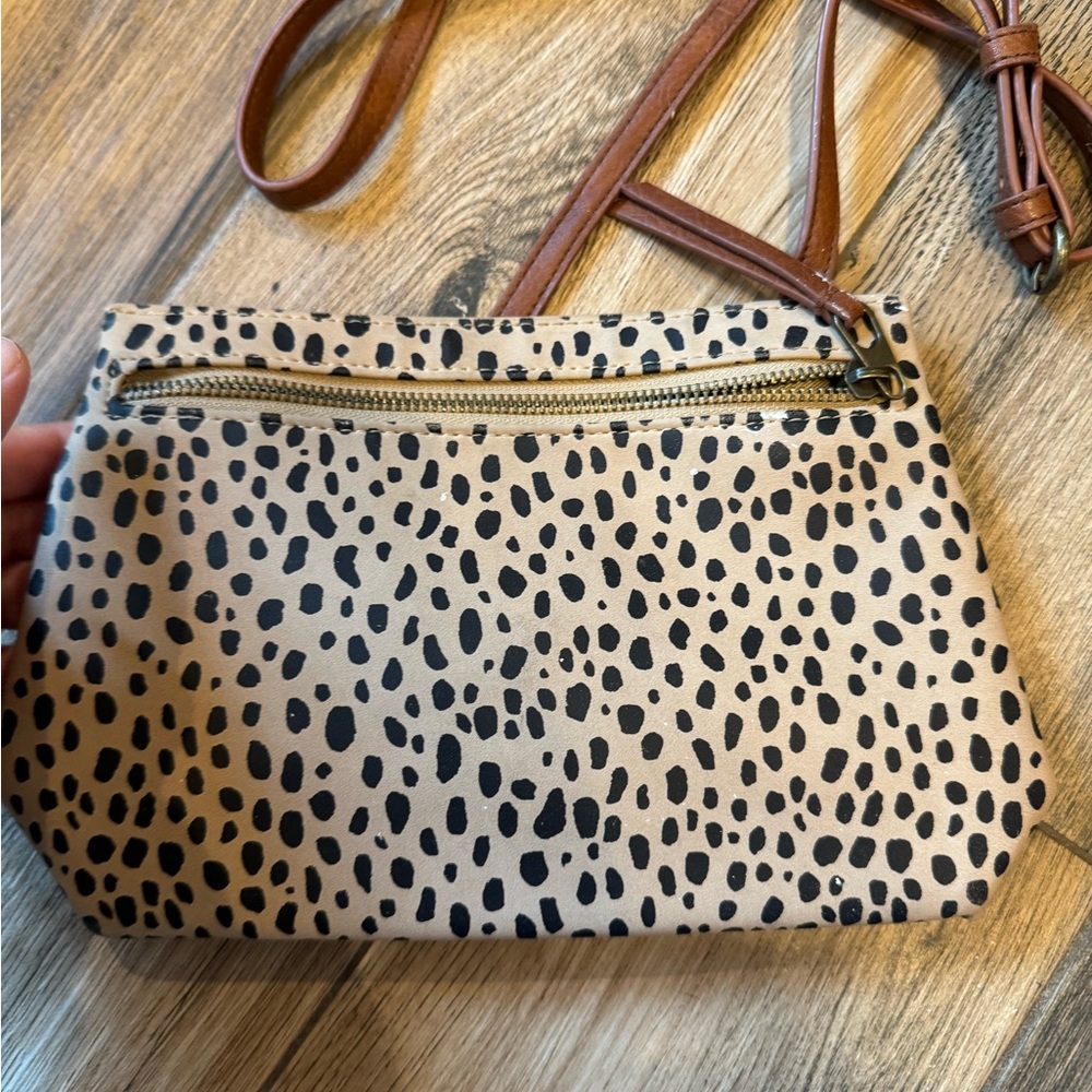 Stylish Tan and Black Women's Bag